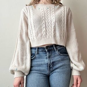 Cropped White Sweater size Small